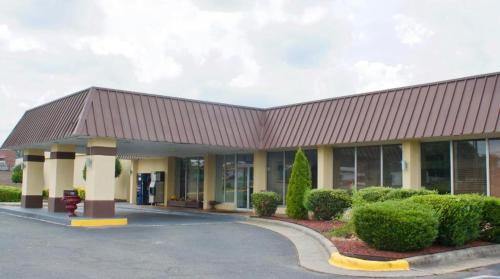 Rodeway Inn,Monroe>>Charlotte,2 star
