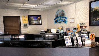 Yosemite Sierra Inn,Oakhurst>>Madera County,2 star