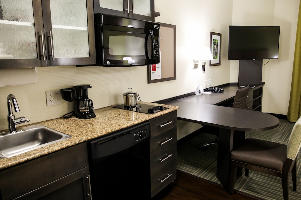 candlewood suites richmond north glen allen by ihg