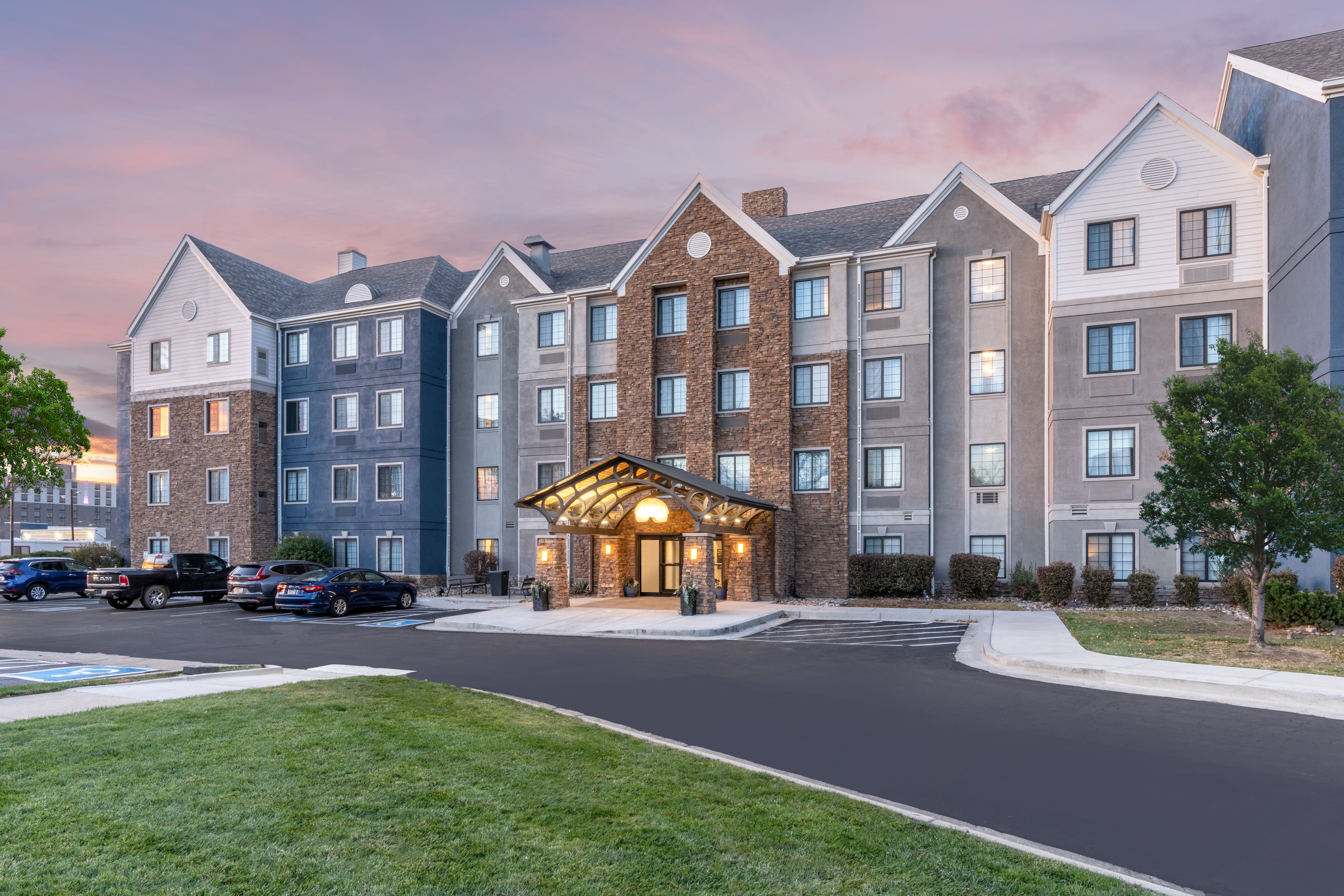 staybridge suites denver cherry creek by ihg