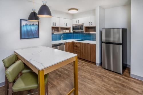 staybridge suites denver cherry creek by ihg