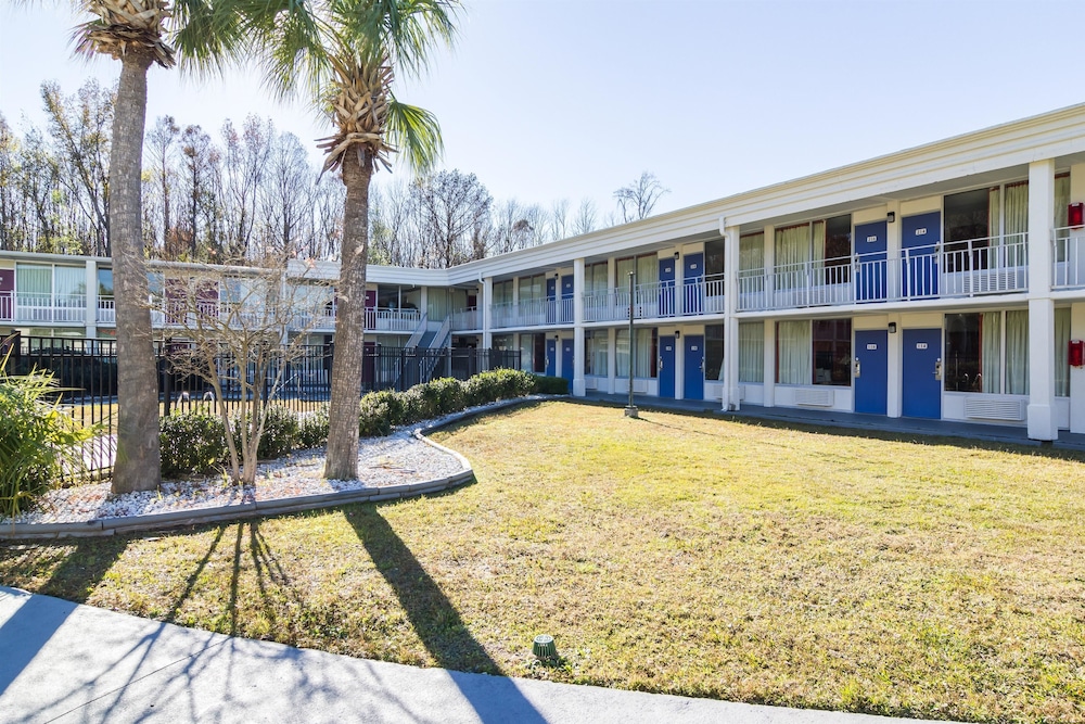 motel 6 townsend ga