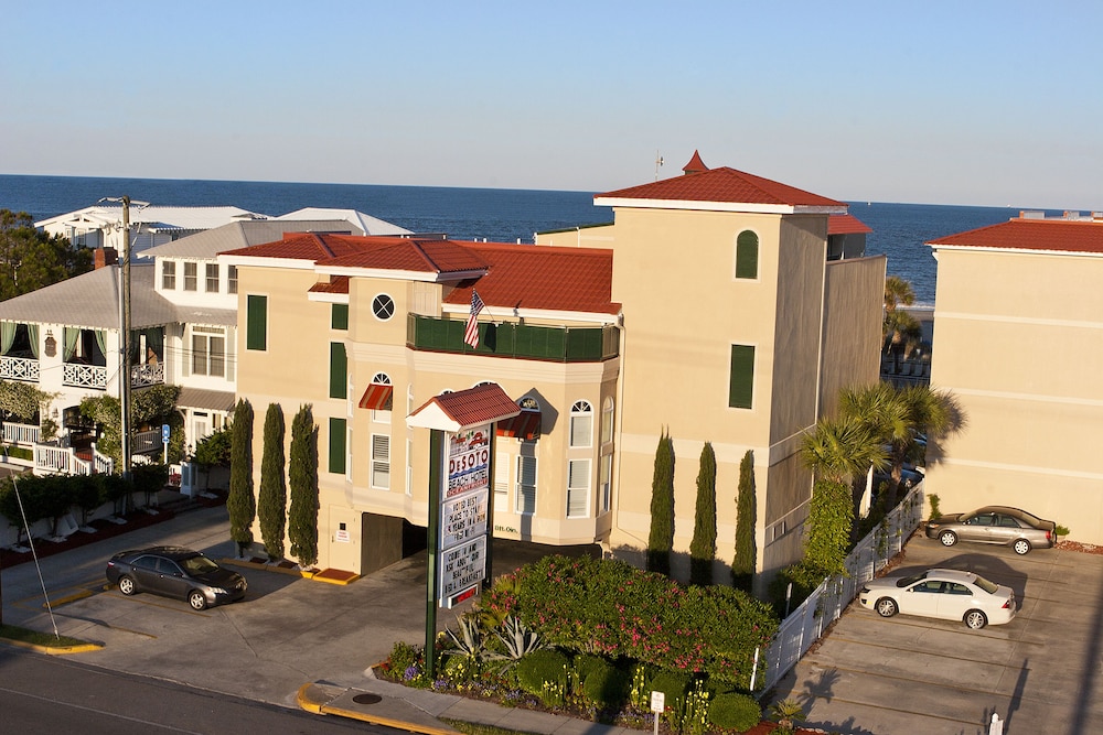desoto beach hotel