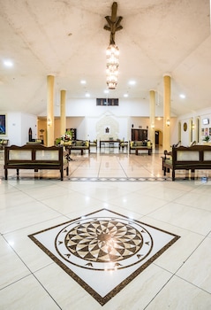 prideinn flamingo beach resort and spa mombasa