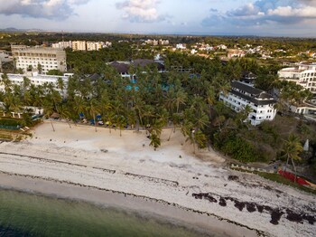 Prideinn Flamingo Beach Resort & Spa Mombasa,Mtwapa>>Mombasa,4 star