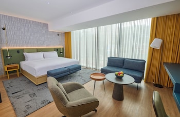 hotel indigo lima miraflores