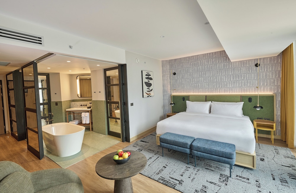 hotel indigo lima miraflores