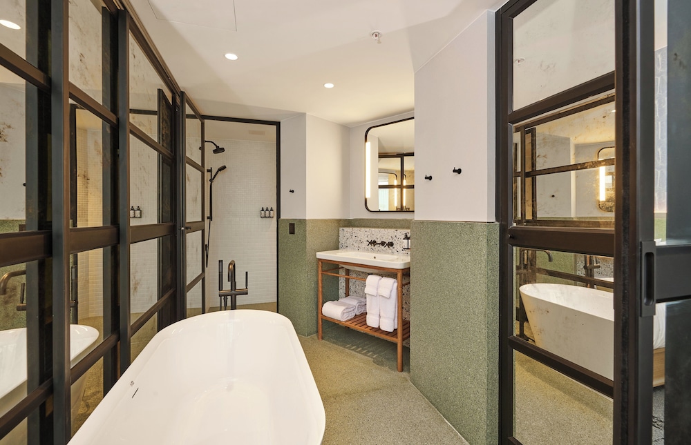 hotel indigo lima miraflores
