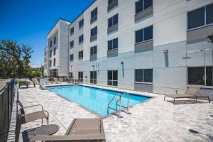 holiday inn express and suites fernandina beach