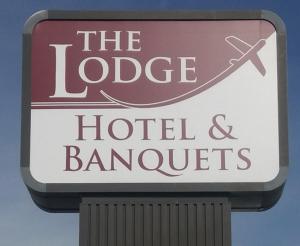 the lodge hotel and banquets