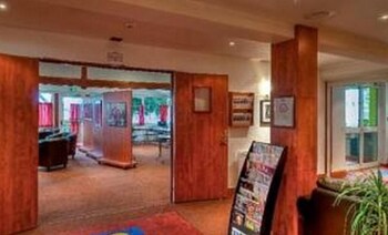 sky hotel goussainville charles de gaulle ex comfort hotel