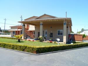 economy inn morgan hill