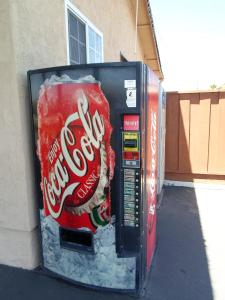 economy inn morgan hill