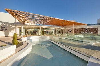 dreams lanzarote playa dorada resort and spa