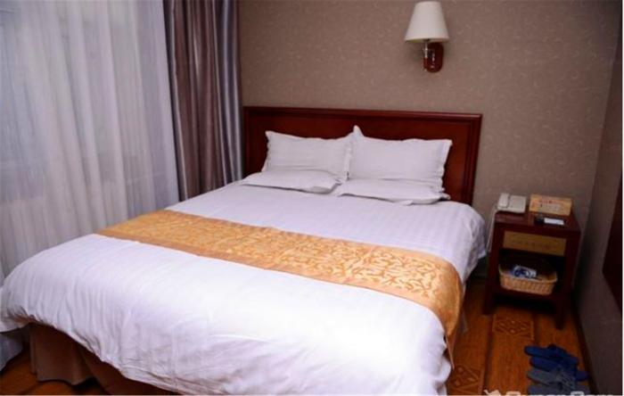 greentree inn harbin city central avenue hotel