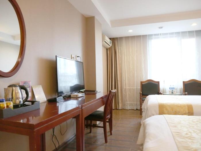 greentree inn harbin city central avenue hotel