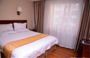 greentree inn harbin city central avenue hotel