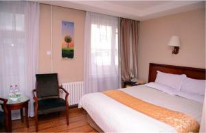 greentree inn harbin city central avenue hotel