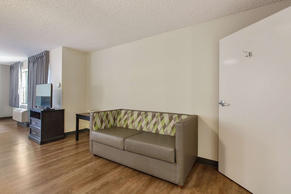 extended stay america union city dyer st
