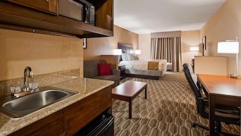 best western granbury inn and suites
