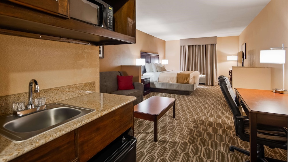 best western granbury inn and suites