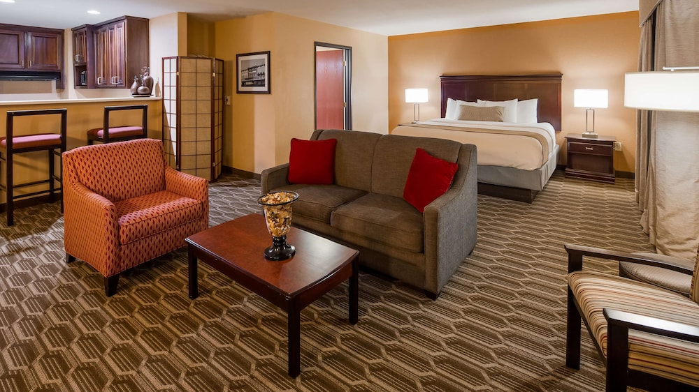 best western granbury inn and suites