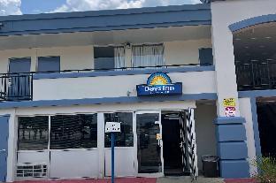 days inn by wyndham montgomery i 85