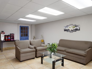 days inn by wyndham montgomery i 85