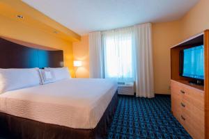 fairfield inn and suites by marriott greenwood
