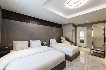 brown dot hotel chungju city hall