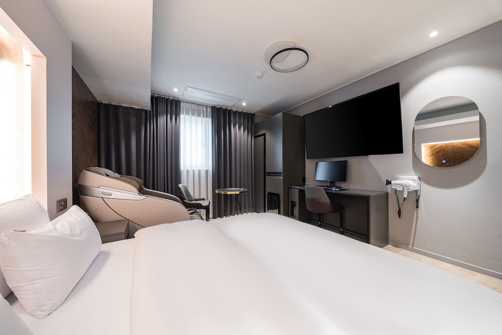 brown dot hotel chungju city hall