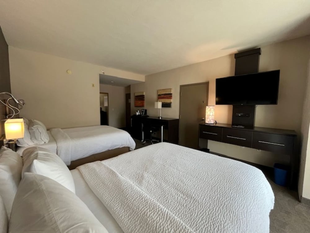 holiday inn express hotel naples downtown 5th avenue