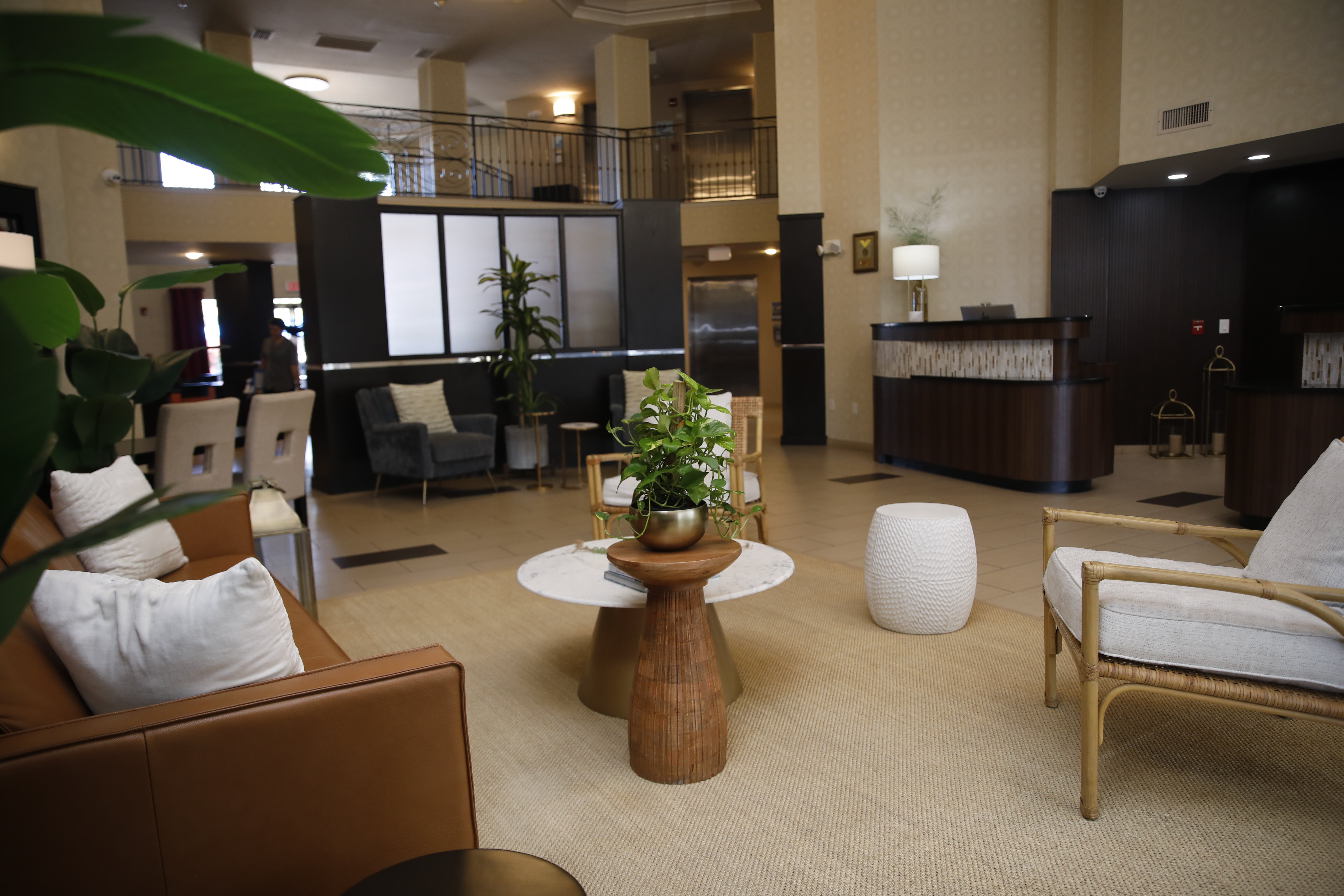 holiday inn express hotel naples downtown 5th avenue