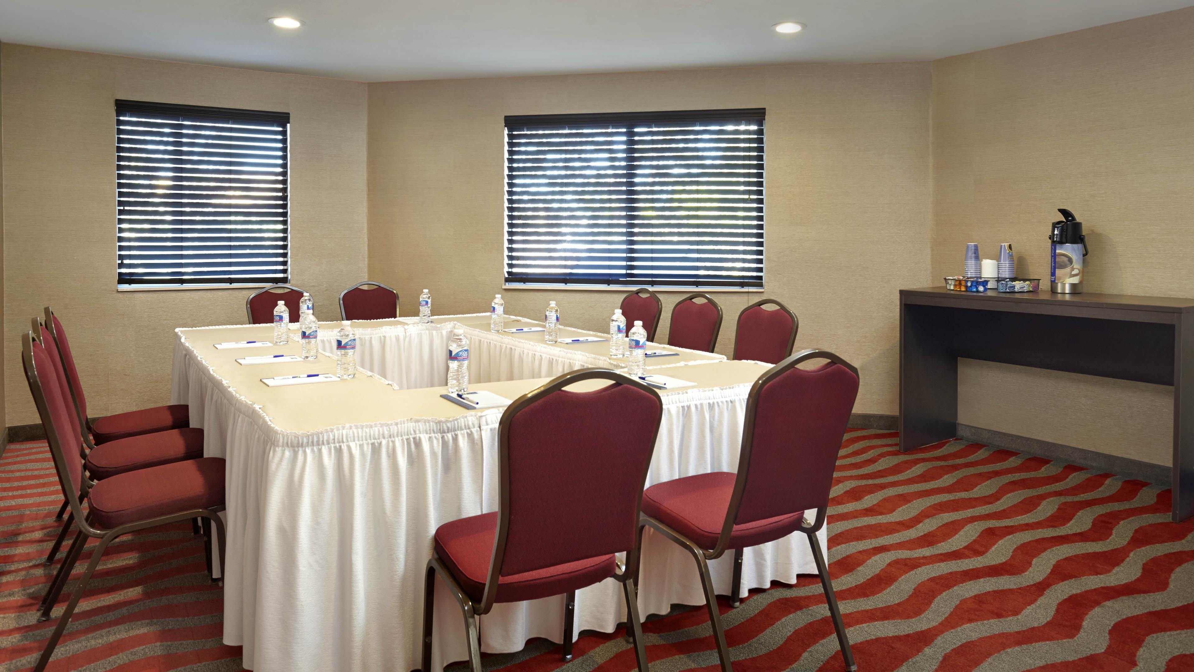 holiday inn express hotel naples downtown 5th avenue