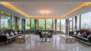grand pacific hotel ningbo