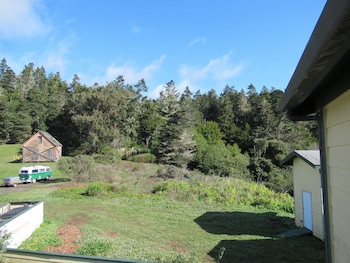 gualala country inn