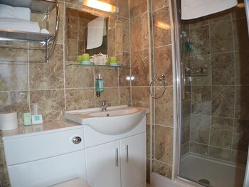 the shrewsbury guest house