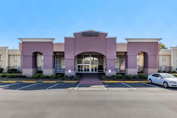 quality inn and suites greensboro high point