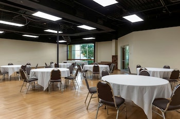 quality inn and suites greensboro high point