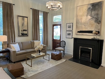the generals quarters boutique hotel