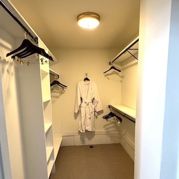 the generals quarters boutique hotel