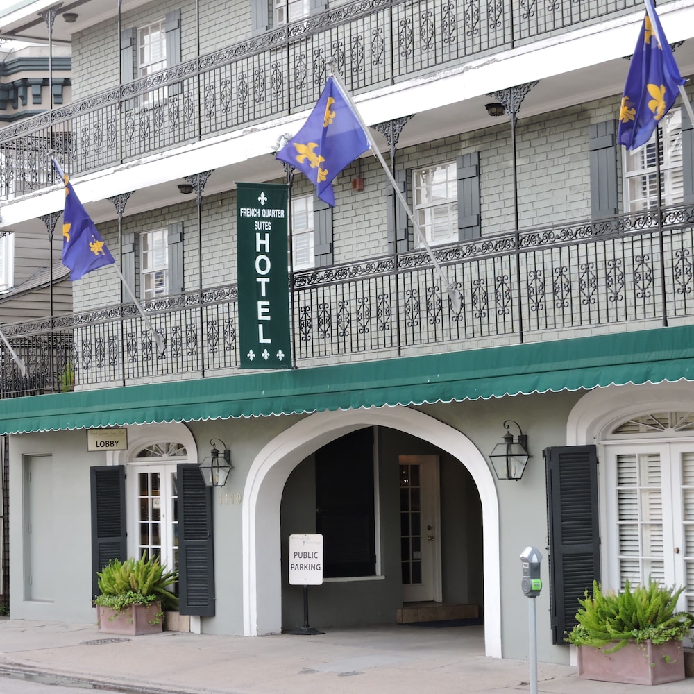 french quarter suites hotel