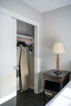 french quarter suites hotel