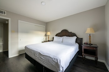 french quarter suites hotel