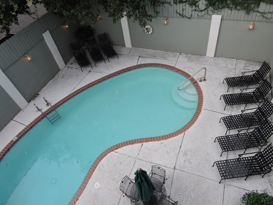 french quarter suites hotel