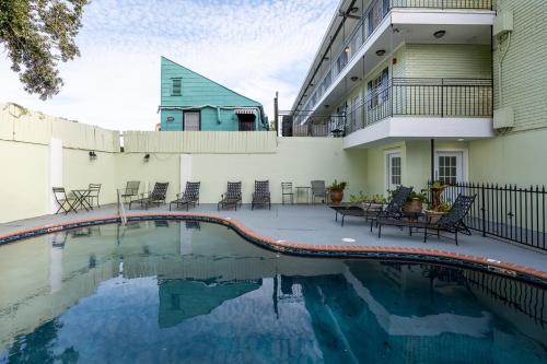 french quarter suites hotel