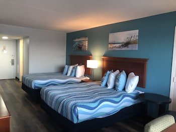 Gazebo Inn Oceanfront,,2 star