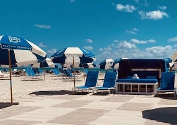 hotel greystone adults only