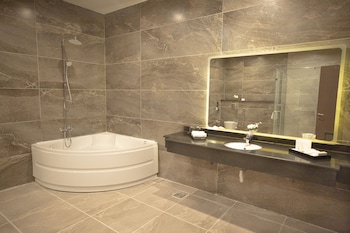 tolip hotel olympic international city