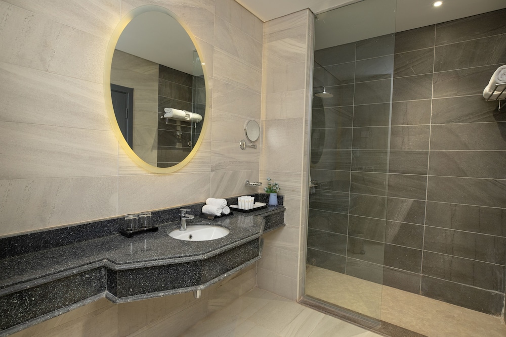 tolip hotel olympic international city